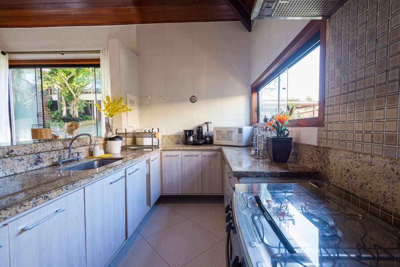 Casa Espetacular Entre Geriba E Ferradurinha - Wifi 200Mb - Piscina Do Codominio - 700 M Da Praia - Garagem - 4 Suites - Area Gourmet Privativa - Cozinha Equipada - Area Kids - Portaria 24H - Ar Condicionado Búzios Exterior foto